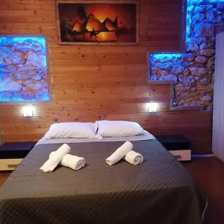 Guest house Le Stanze Di Luisa 2*